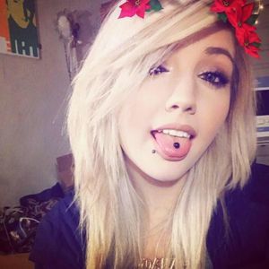 Meet your Posher, Marissa